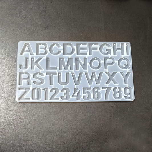 Front Pouring Alphabet With Hole Mould