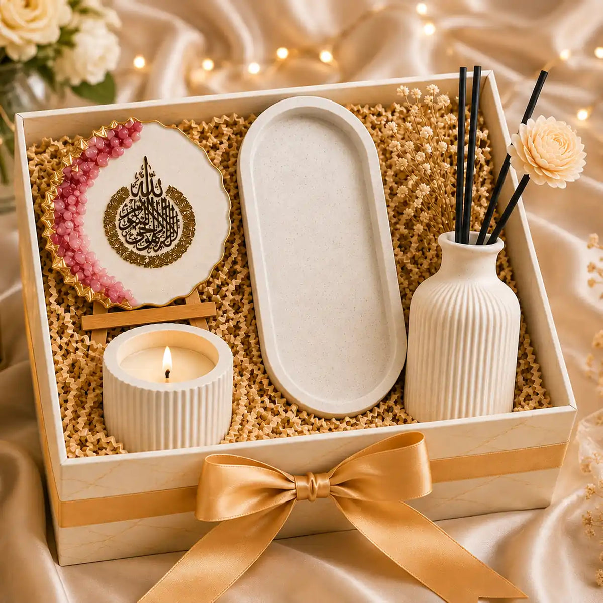 Handmade Resin and Concrete Gift Hamper with Ayatul Kursi Magnet – detail view