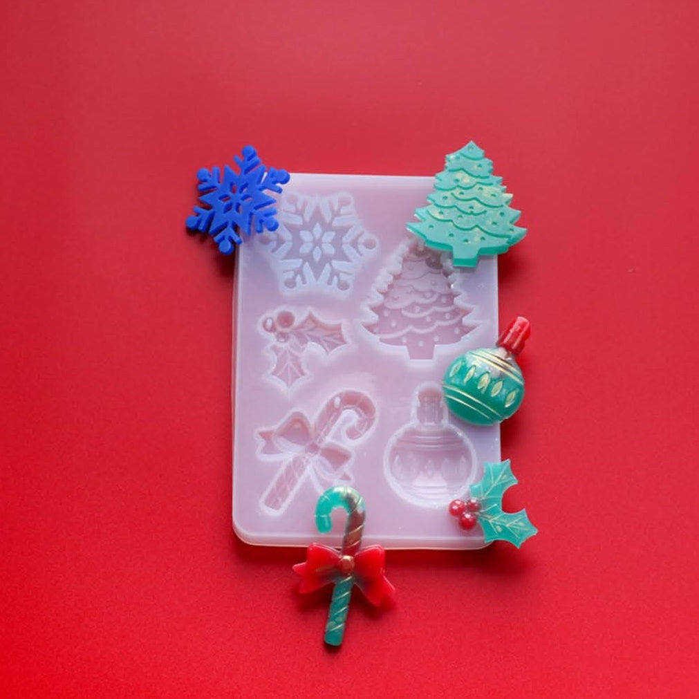 5 IN 1 Christmas Mould