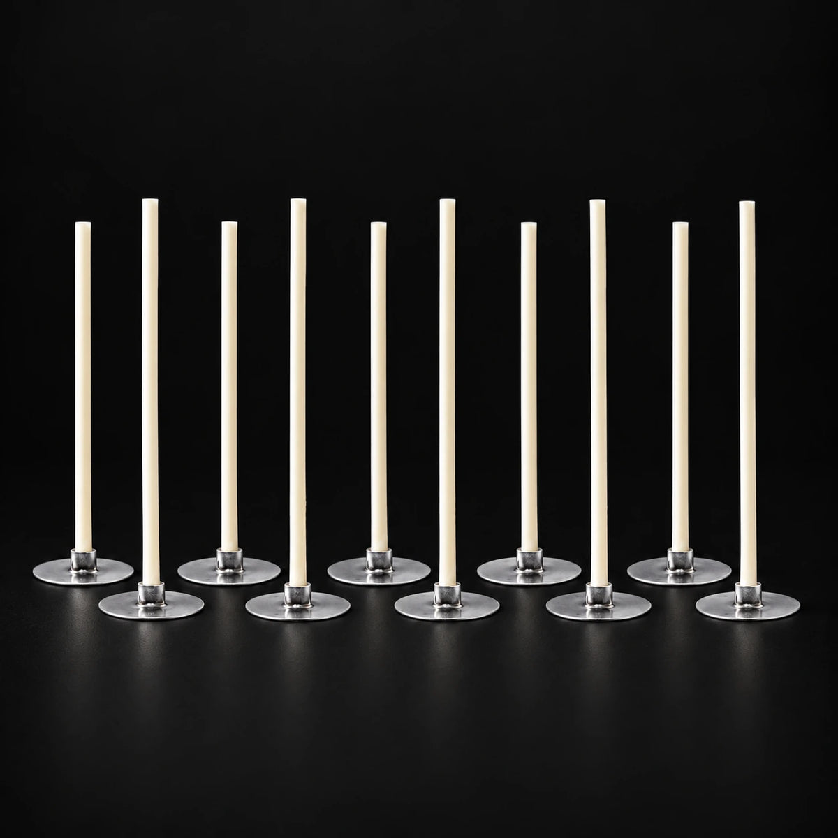 Candle wick WX103 on black background