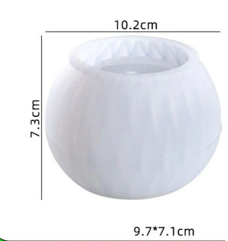 Round Geometric Planter
