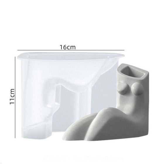 Seating Lady Flower Vase