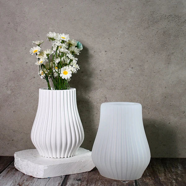 Versatile Striped Stylish Vase Mould