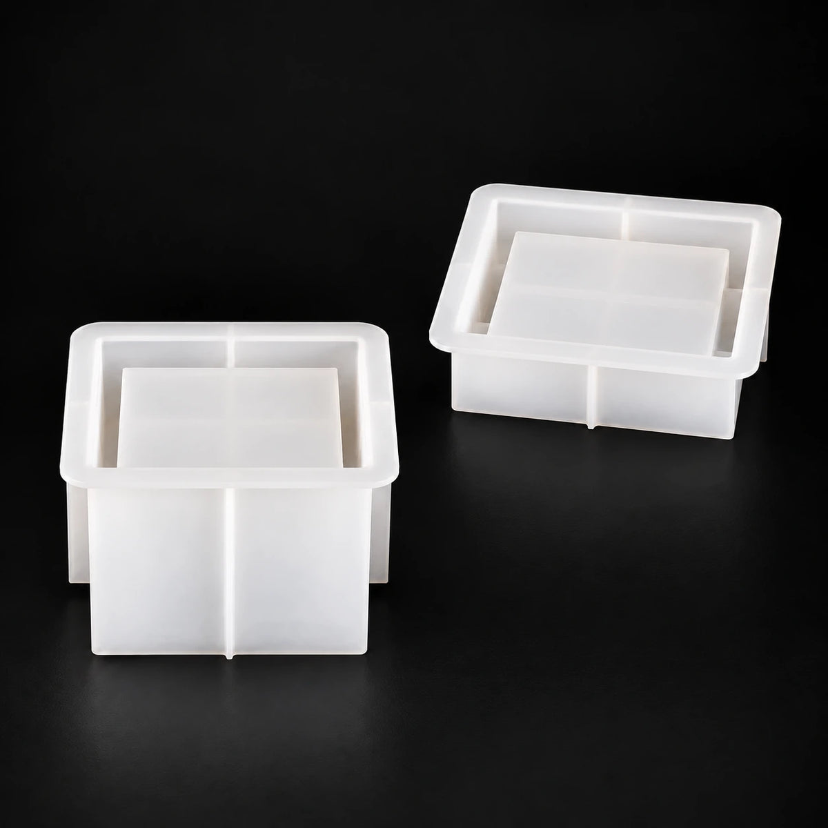 Square Jagged Rim Jar & Lid Silicone Mould Set – silicone mould on black background
