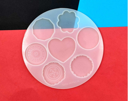 7 Cavity Pop Socket, Keychain  & Pendant Mould